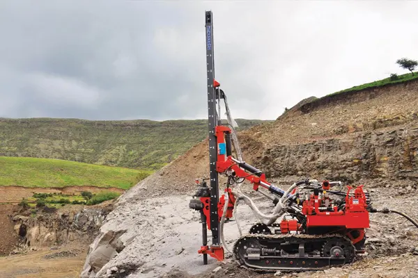Keuntungan mesin pengeboran jangkar crawler